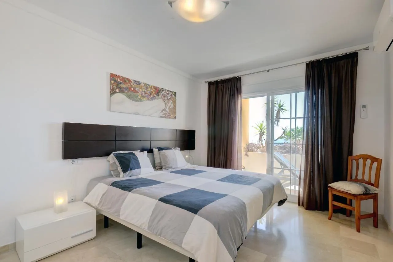 Spacious Apartment Puerto Alto Estepona Spain