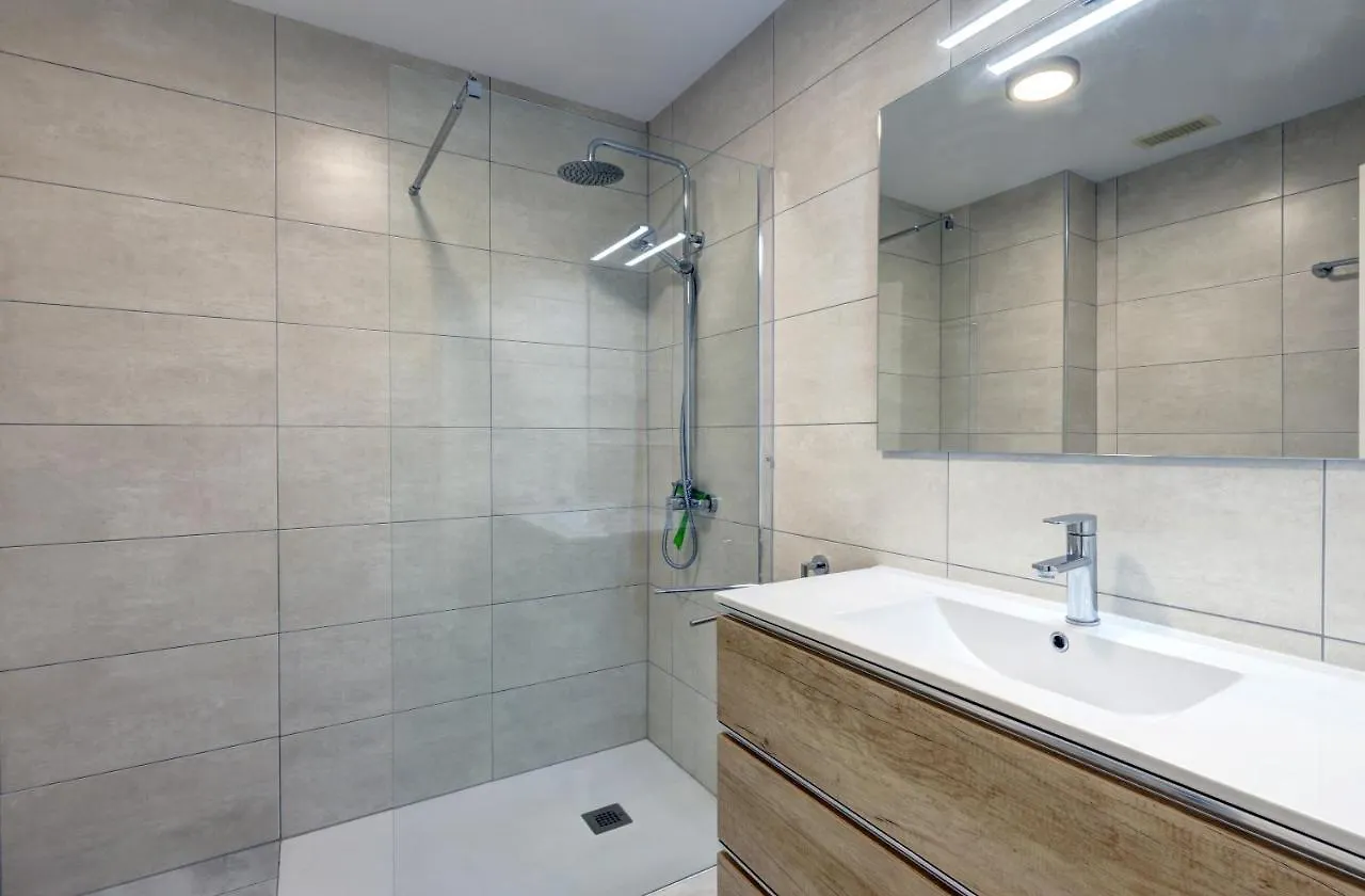 Spacious Apartment Puerto Alto Estepona